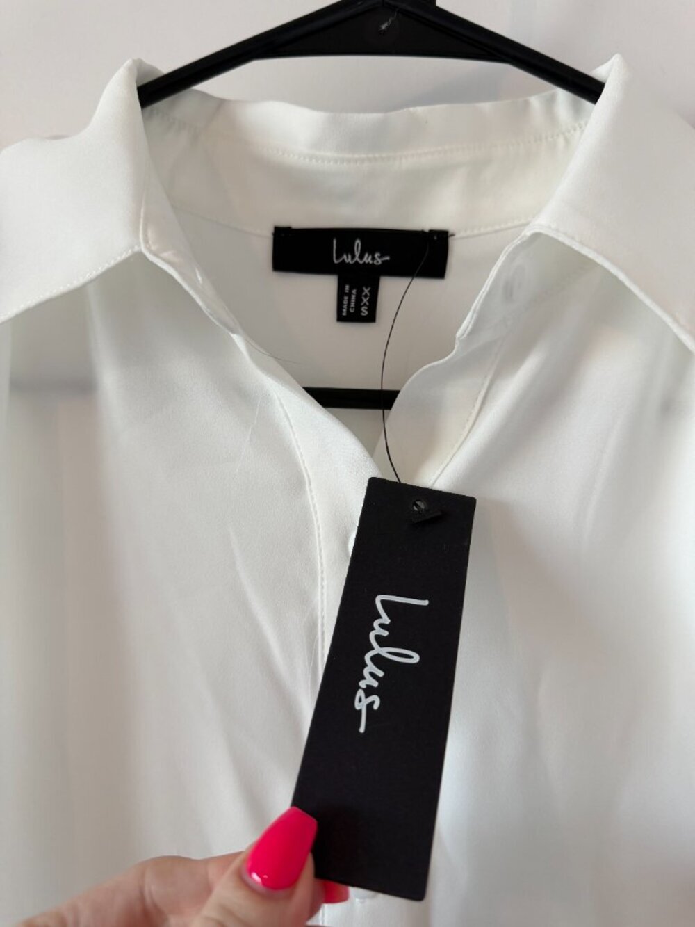 Lulu’s Button-Up Top NWT - Picture 2 of 4